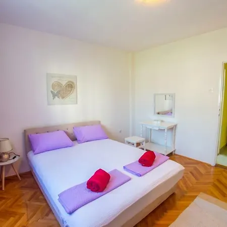 Rainbow Star Apartman Mostar